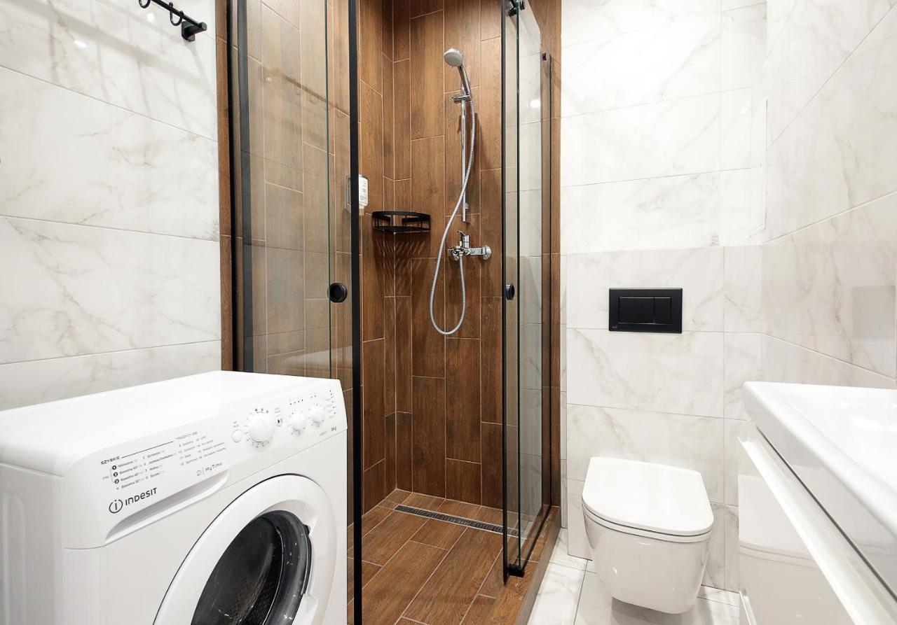 Luxury Nest Lviv Center Apartment Bagian luar foto