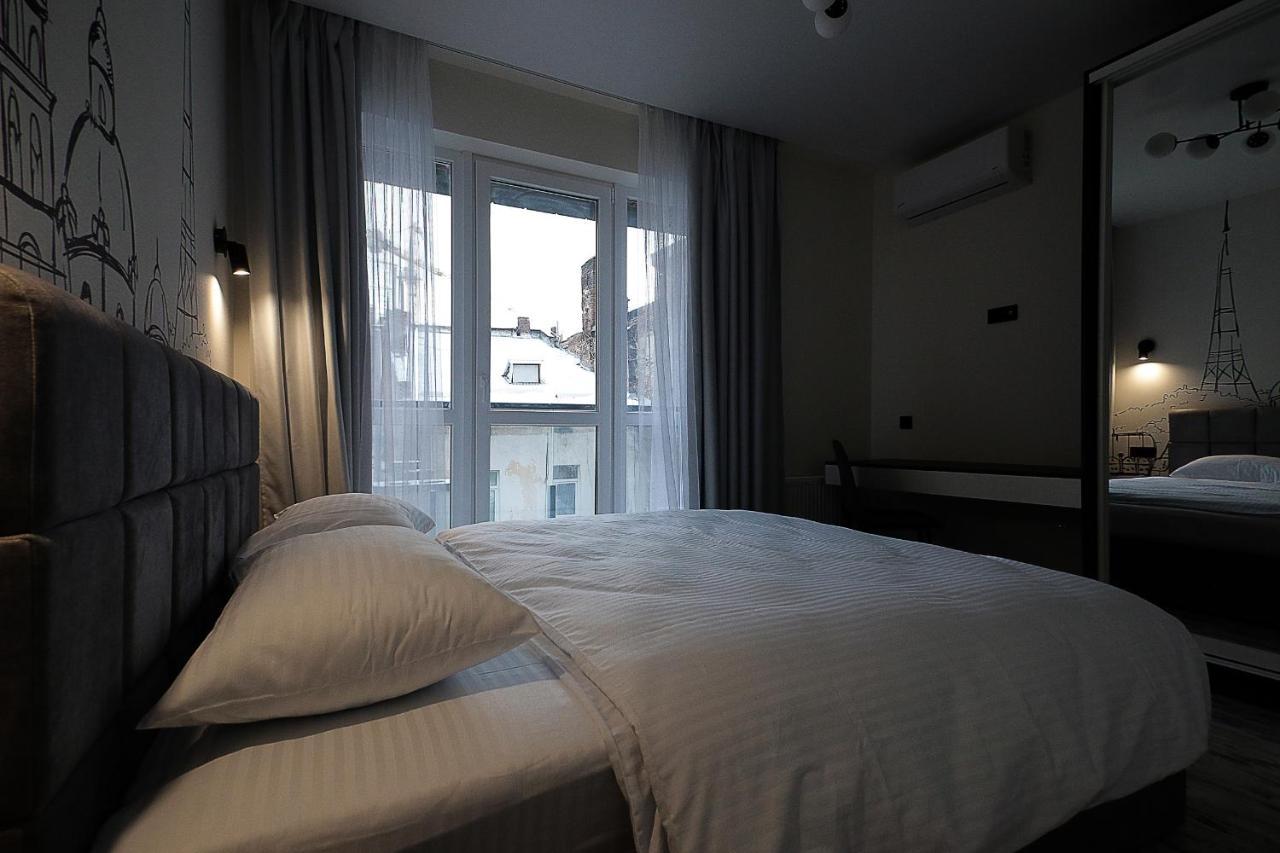 Luxury Nest Lviv Center Apartment Bagian luar foto