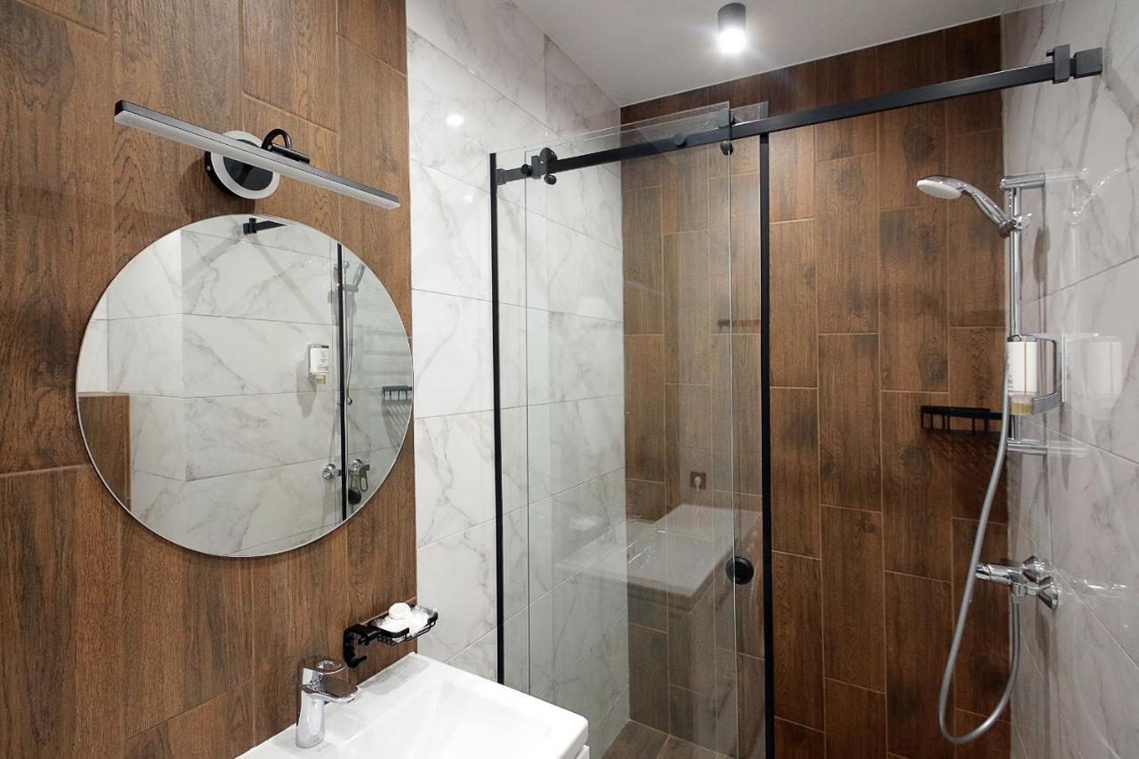 Luxury Nest Lviv Center Apartment Bagian luar foto