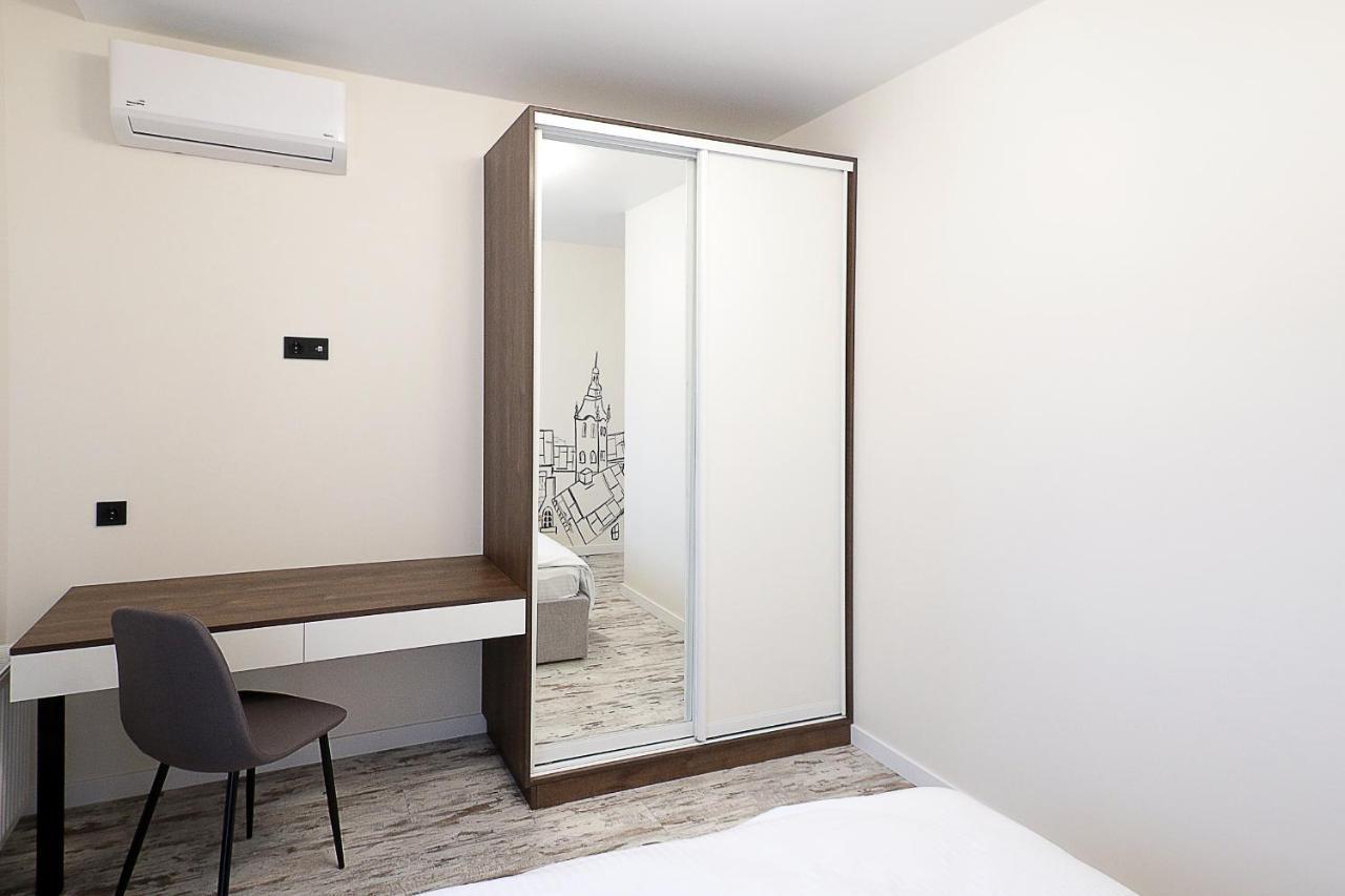 Luxury Nest Lviv Center Apartment Bagian luar foto