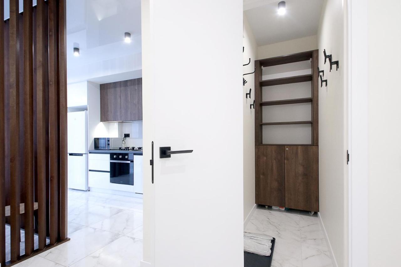 Luxury Nest Lviv Center Apartment Bagian luar foto