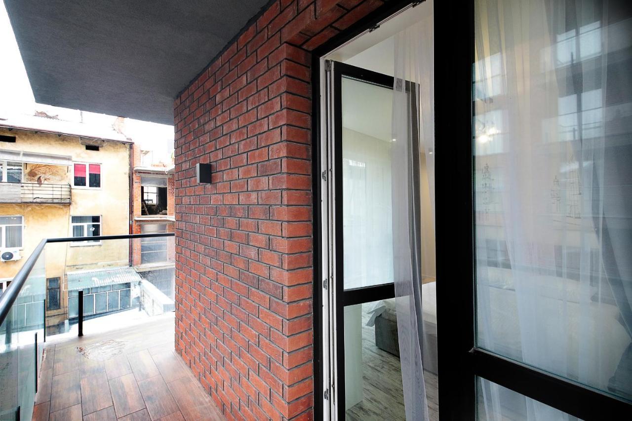 Luxury Nest Lviv Center Apartment Bagian luar foto