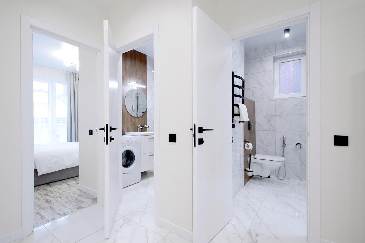 Luxury Nest Lviv Center Apartment Bagian luar foto