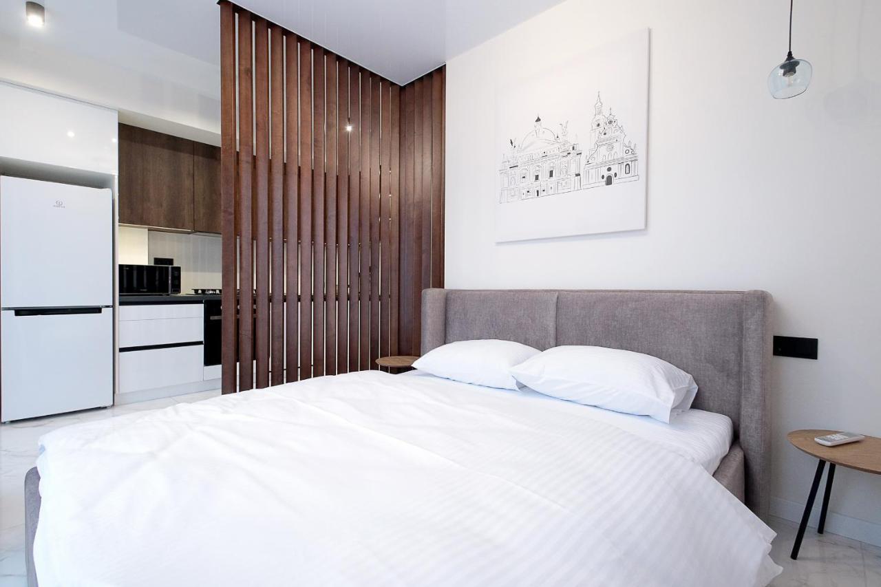 Luxury Nest Lviv Center Apartment Bagian luar foto